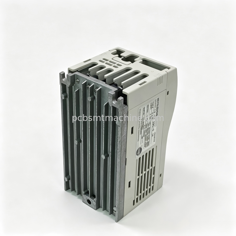 Onduleur VFD monophasé Mitsubishi Electric FR-S510WE-0.1K 0,1 kW avec communication RS-485 pour machines SMT