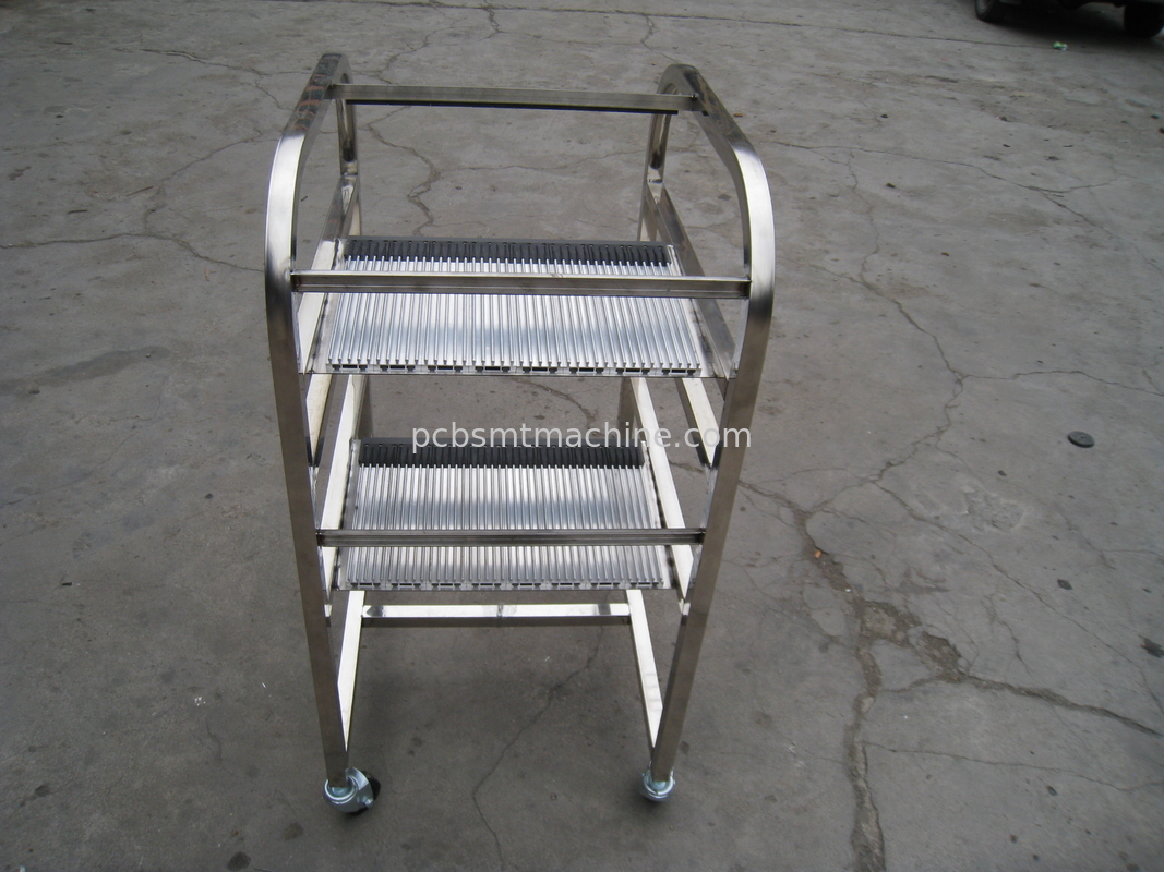 Chariot durable de conducteur de SÉRIE d'acier inoxydable Siemens X de L600*W700*H1180MM conçu avec 2 couches et 40 fentes