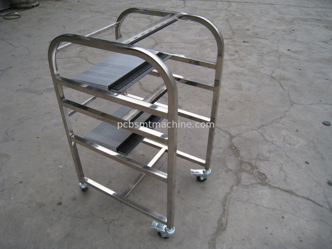Chariot durable de conducteur de SÉRIE d'acier inoxydable Siemens X de L600*W700*H1180MM conçu avec 2 couches et 40 fentes
